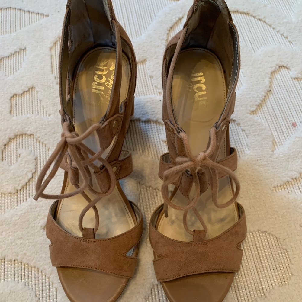 Circus by Sam Edelman Brown Suede Lace-Up Open-Toe Sandals